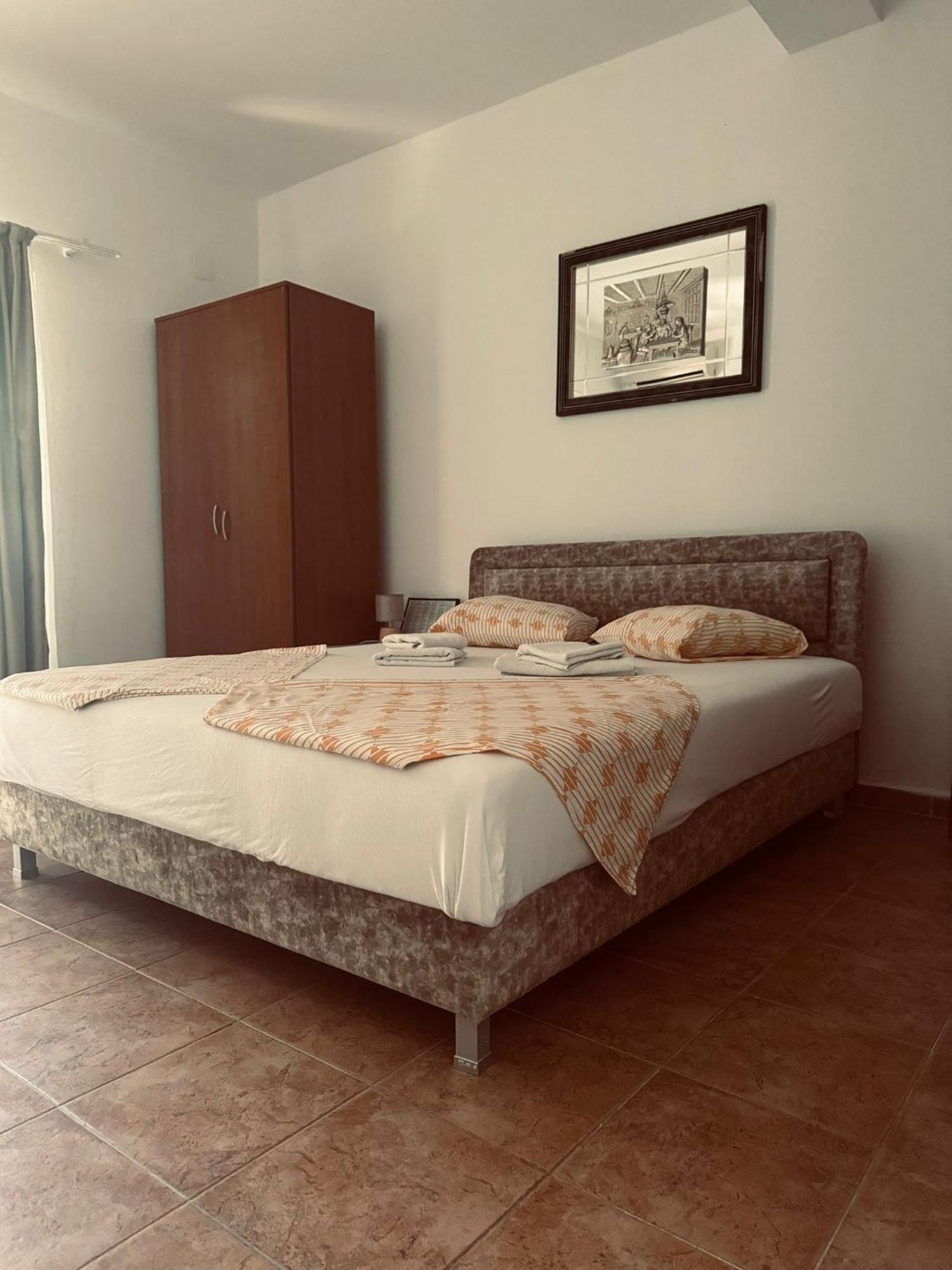 Riverside Apartments Chiara Ulcinj Exterior photo